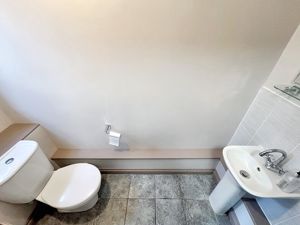 WC- click for photo gallery